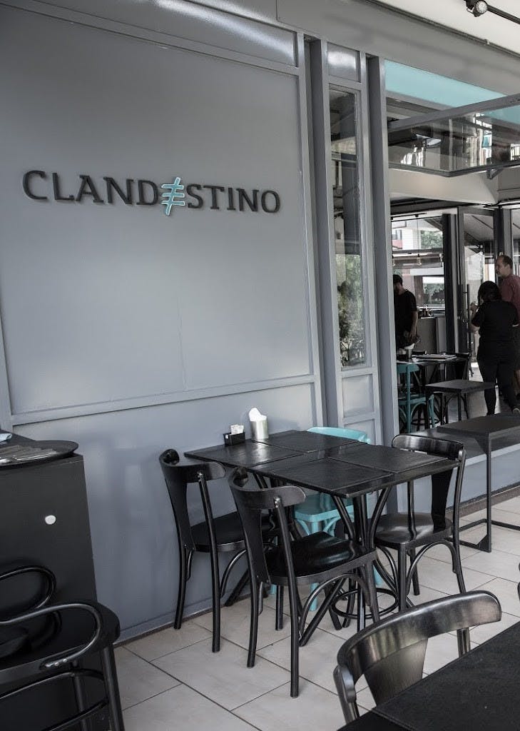 Café Clandestino