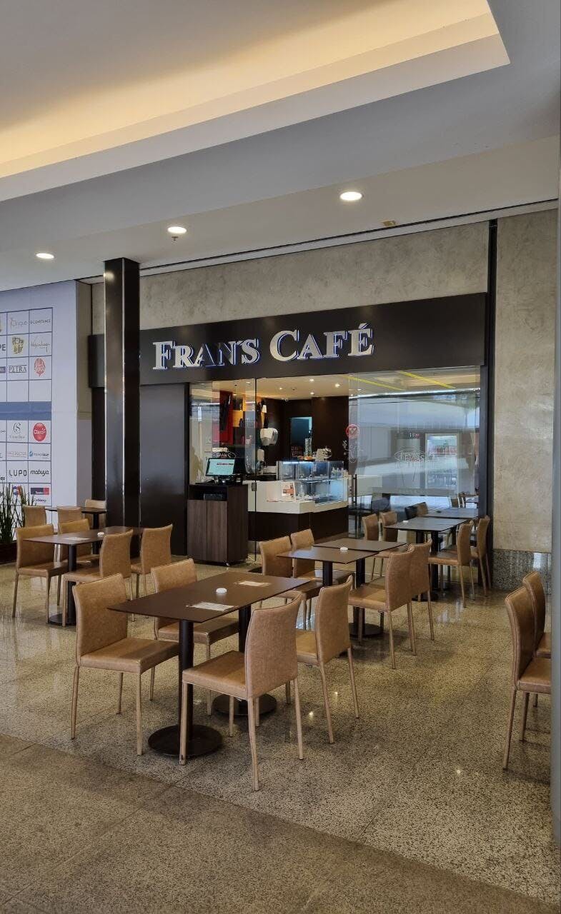 Fran's Café DF Plaza